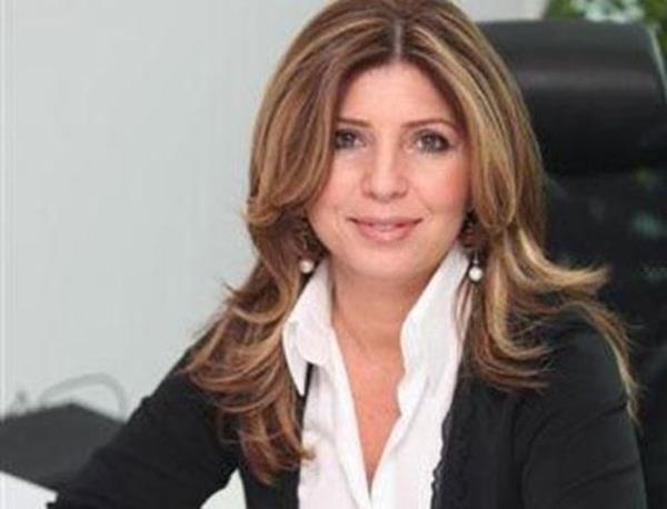 <p><b>29- Aye Uysal Torun </b></p>  <br>Allergan lalar Trkiye Genel Mdr </br>  <br>Ciro (Milyon TL): 160 </br>  <br>stihdam: 140</br>