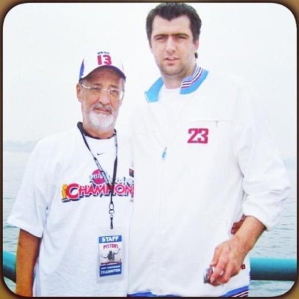 <br>MEHMET OKUR</br> Sensiz ilk babalar gnm...Yannda olamasam da kalbim seninle...Seni ok seviyorum ok zledim babam