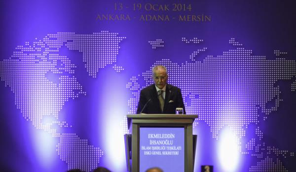 Kemir konusundaki abalar nedeniyle Pakistan'da en yksek unvan olan Hilal-i Pakistan unvann ald.