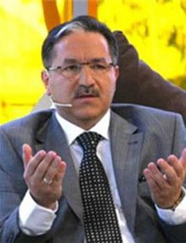 zhan' 400 bin lira ile Show TV ile anlaan Mustafa Karata takip ediyor...