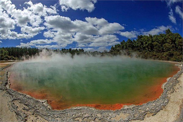 <br><b>Wai-o tapu termali</b></br>  Rotorua, Yeni Zelanda