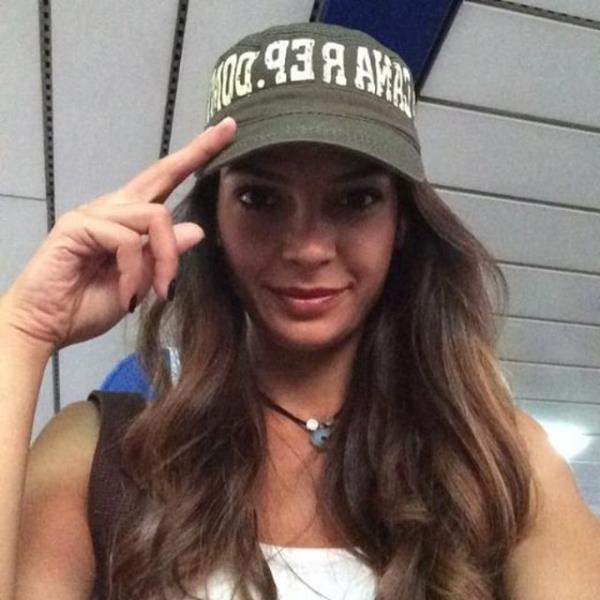 EDA ZERKAN  <br>Kbrs yolcusu kalmasn.</br>