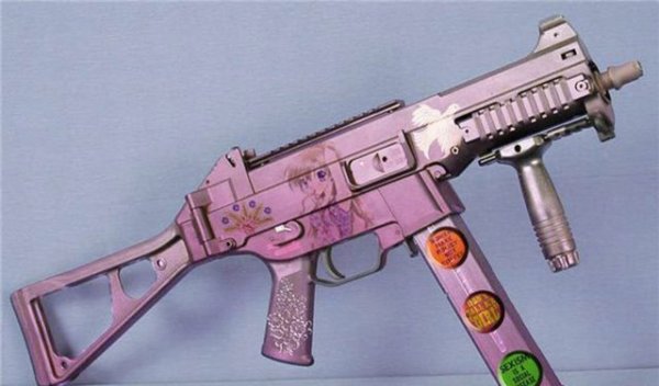 "Dnyaya kadnlar hkmetseydi ne olurdu?" sorusuna yant aradk... Ortaya elenceli kareler kt..