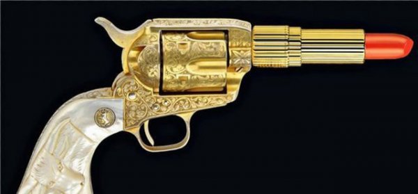 "Dnyaya kadnlar hkmetseydi ne olurdu?" sorusuna yant aradk... Ortaya elenceli kareler kt..