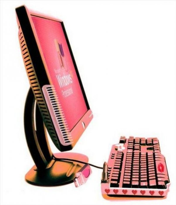 "Dnyaya kadnlar hkmetseydi ne olurdu?" sorusuna yant aradk... Ortaya elenceli kareler kt..