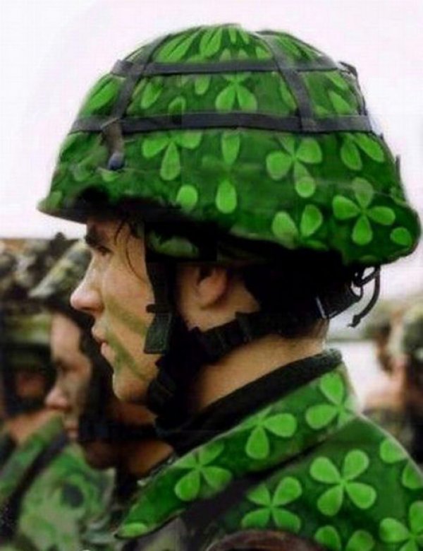 "Dnyaya kadnlar hkmetseydi ne olurdu?" sorusuna yant aradk... Ortaya elenceli kareler kt..