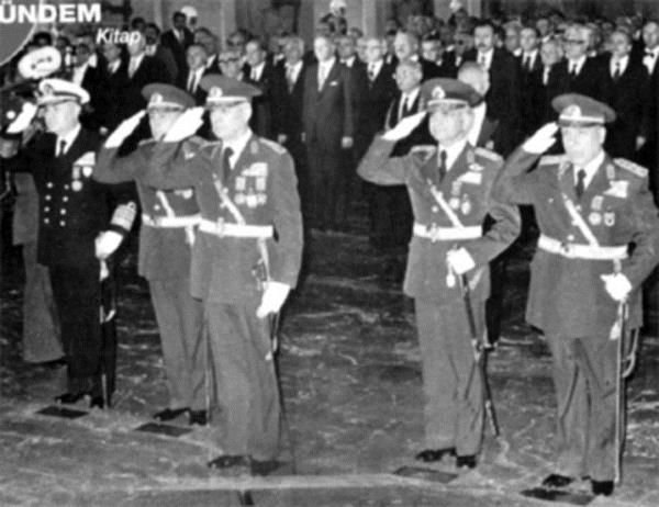 388 bin kiiye pasaport verilmedi.