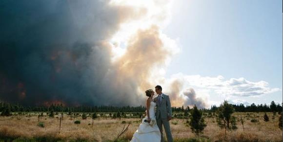 Biraz da rzgarn ansyla gkyzn kaplayan kara bulutlara dne engel olmad.