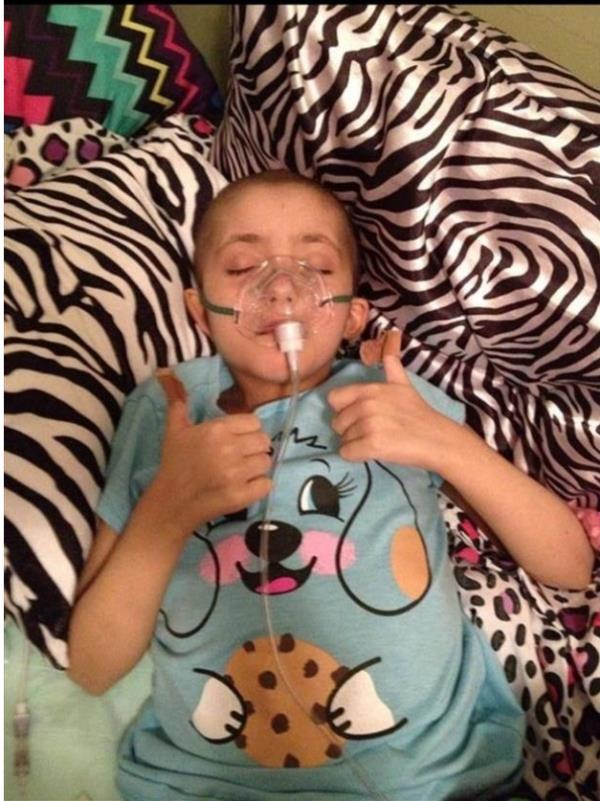 Hepsi seslendi sonra, Delaney "Laney" Brown'n Facebook sayfas bu resim ile gncellendi ve "Ben imdi seni duyabiliyorum! Seni seviyorum!"