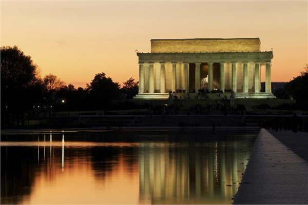 12. Lincoln Ant ve Havuz, Washington DC