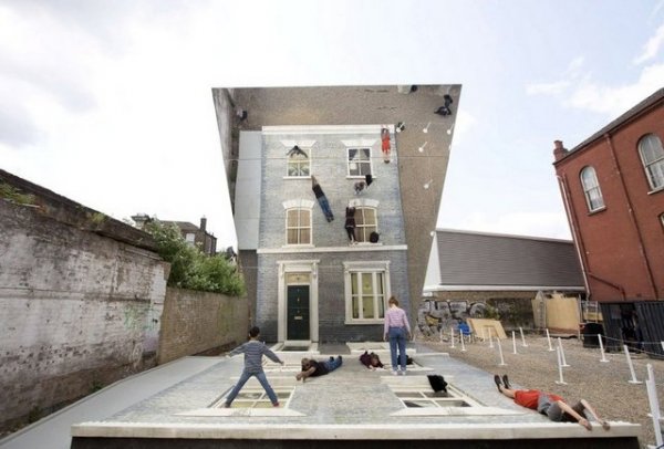 Sanki yer ekimine karlar