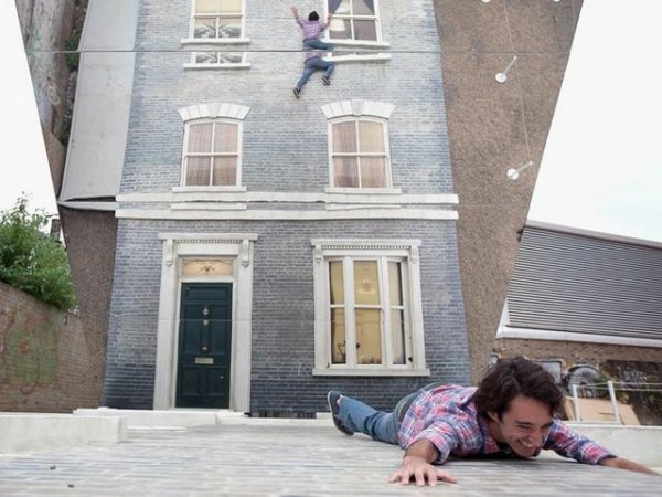 Sanki yer ekimine karlar