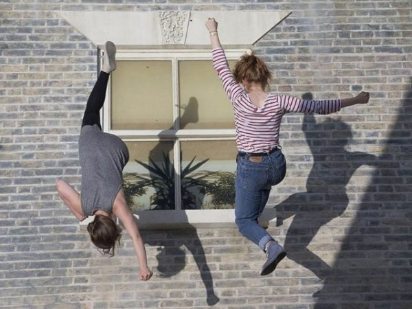 Sanki yer ekimine karlar