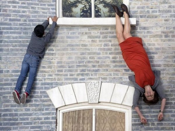 Sanki yer ekimine karlar