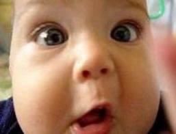 <p><b>Yanl:</b> Bebeklerdeki alk bydnde geer.</p>  <p><b>Doru:</b> Bebeklerdeki baz alklar ok ciddi olup hemen tedavisi gerekebilir. Tedavi gzlk veya ameliyat eklinde olabilir. Bu tip alklar tedavi edilmediinde ileriye dnk kalc grme kayplar (gz tembellii) geliebilir.</p>