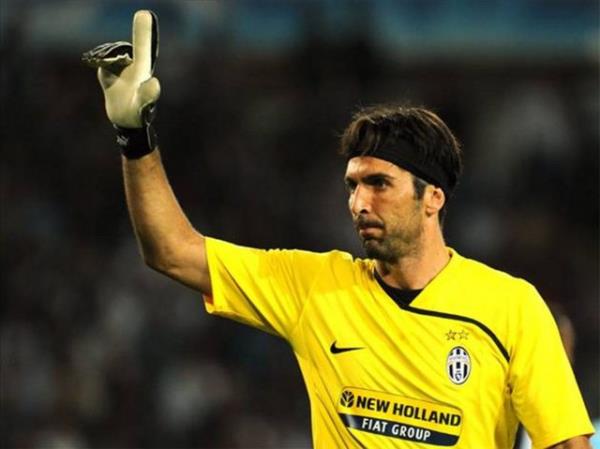 45. Gianluigi Buffon (Juventus) - 19.5 milyon &#8364;