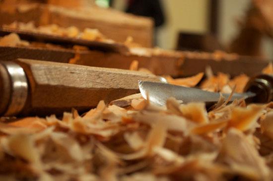 �evresel ve insani organik at�k ve odun yak�m� (orman yang�nlar�) ile dizel makine at�klar� da "dioksin" ad� verilen zararl� maddenin solunum yoluyla al�nmas�na yol a�abiliyor. Bu madde, "sarkom" denilen �zel bir yumu�ak doku t�m�r�n�n yan�nda, lenfoma ve akci�er kanseriyle de ili�kilendiriliyor.