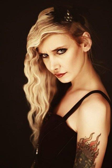 Paris Konsolosluu'nda gerekleen nikah Konsolos Mslm Aygn kyd.