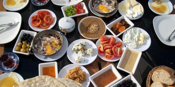 Sahura kalkmamak. (Alk sresini uzataca iin kan ekerini ok drebilir.)