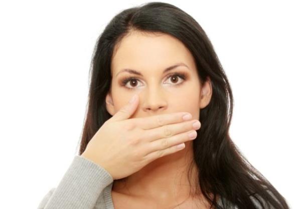 Bu tr yiyecekler az kokusuna neden olan bakteriler iin byk bir besin kaynadr.