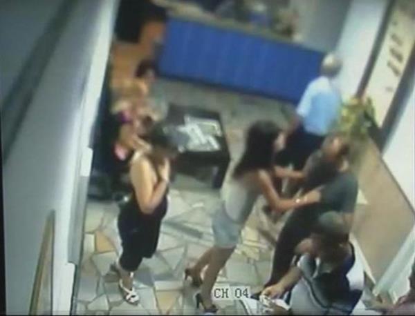 Grntlerin ortaya kmasyla da dayak olay gnlerce kamuoyunda tartma konusu haline geldi. Bunun sonrasnda da hem Fevziye Cengiz, hem polisler hakknda dava ald.