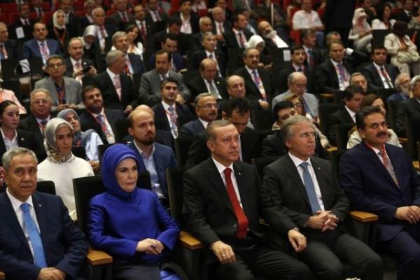 Erdoan'n Cumhurbakan seilmesi durumunda Beir Atalay, Ali Babacan, Bekir Bozda gibi isimleri ankaya Kk'ne danman olarak alabilecei belirtiliyor.
