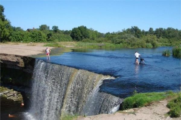 <br><b>Estonya</b></br>  Kuzey'in Niagarasnda esiz anlar.
