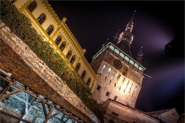 <br><b>Romanya</b></br>  Size ilham verecek mekanlar ile Romanya, gezi listenizde olmal.