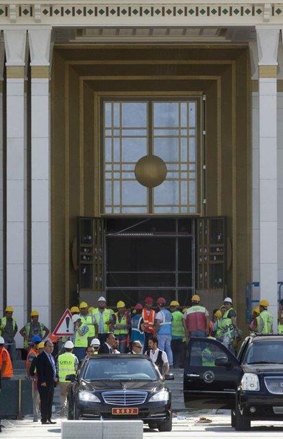 Yeni Babakanlk binas inaatnn ilk aamalar byle grntlenmiti: