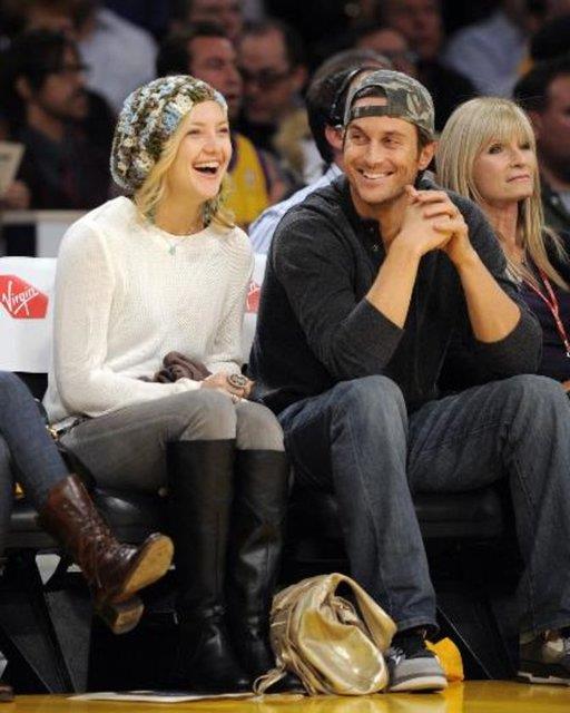 Kate Hudson ve yakkl kardei Oliver Hudson.
