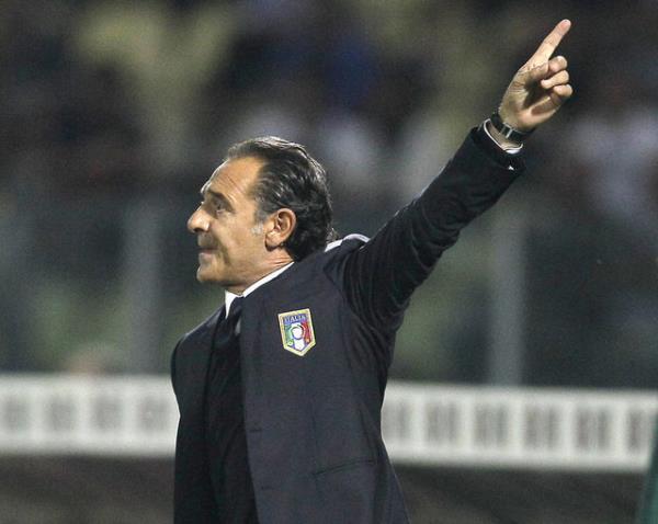 Futbol hayalini ei Manuela Caffi'nin hastal dneminde tereddt etmeden bir kenara atan Prandelli imdi Galatasaray'n banda...