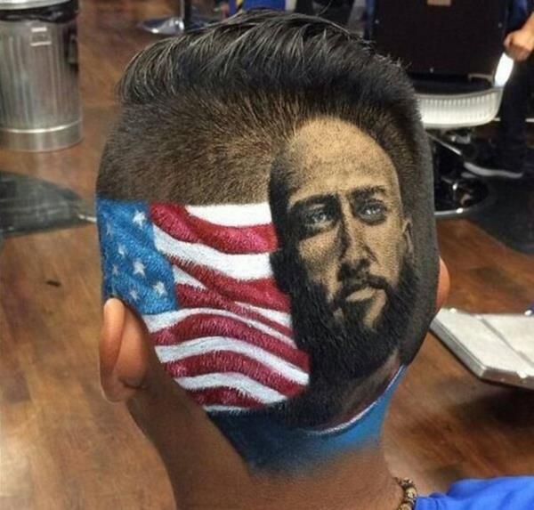 te yandan Tim Howard'n Belika mandaki performansnn ardndan Twitter ykld. Sosyal medyada Howard'n 'caps'leri byk beeni toplad.