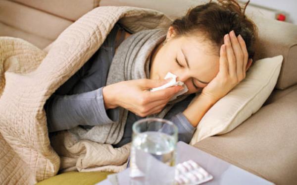 <br><b>ZATRRE</b></br>   Baklk sistemini etkileyen HIV mikroplarn kolayca akcierlerde bulunan hava keseciklerine yerlemelerine ve burda iltihaplanmaya yol amalarna neden olur