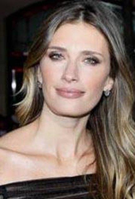 ener'in benzeri Mark Wahlberg'in ei Rhea Durham.