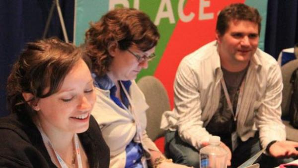 lkemizde pek ok yerde maa dahi alamayan; alsa dahi son derece dk maala icra edilen stajyerlik yurtdnda hem maa hem de kariyer olarak ok daha ekici bir konuma sahip. imdi gelin, Trkiye'de pek ok kiinin yllk maana denk gelen dnya devlerinin aylk stajyer cretlerine bakalm  <br><b>(Kaynak: GlassDoor.com)</b></br>