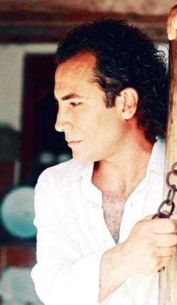 Sonra 2006 ylnda kard albmyle milyonlarca mziksever onu kefetti