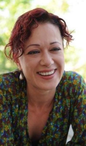 Diziler ve sinema filmlerinde de rol ald