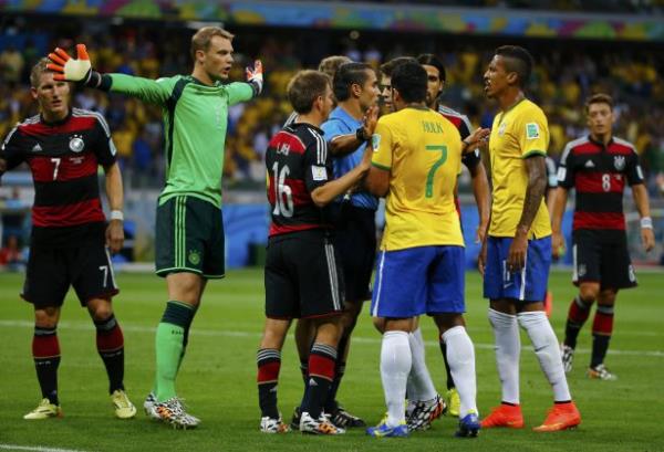 Ben brezilya'nn yerinde olsam "top benim saha benim" der, almanya'y bi daha mahalle manda oynatmam.