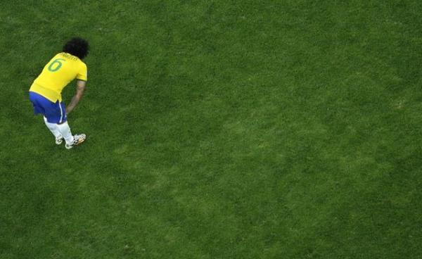 Rio de Janeiro gazeteleri de "Tarihi utan ve kk drlme: Almanya 7, Brezilya 1" derken, tarihindeki 6. Dnya Kupas ampiyonluunu arayan "Kanaryalar"n trajik bir ekilde elendiini kaydetti.