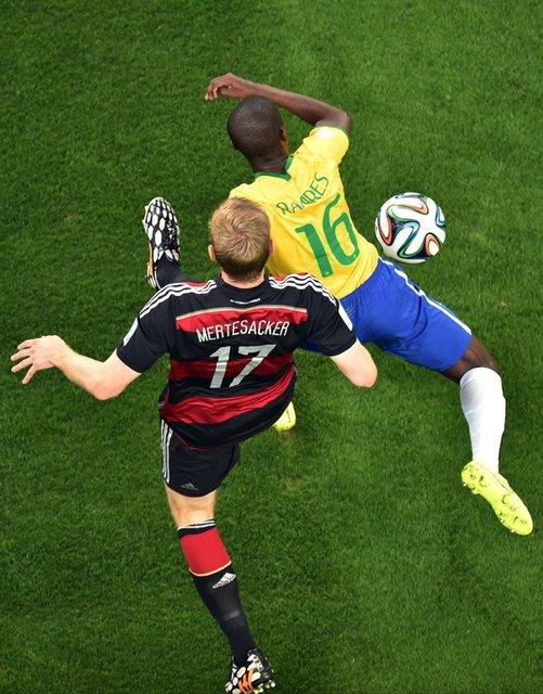 Abendblantt: aresiz Brezilya?ya takla attrdk