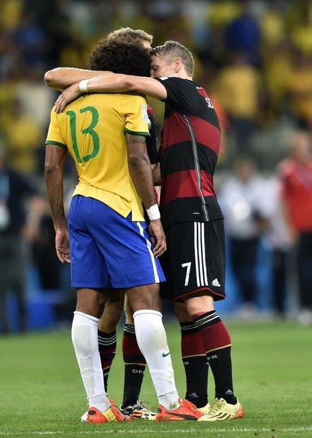 spanyol basn da Almanya'ya vgler yadrp, Brezilya'nn dnya futbol camiasna "kk dtn" yazd.