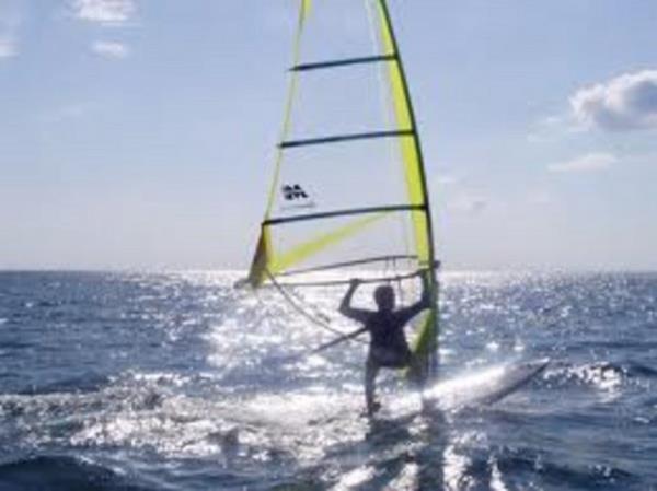 27- Akyarlar'da rzgar srf