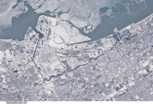 Kar ve buzla kapl Chicago'ya tepeden bak