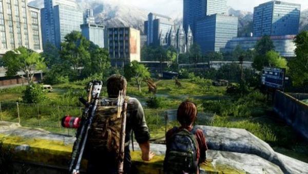 <br><b>The Last of Us: Remastered</b></br>  PS3'n en beenilen oyunlarndan biri olan The Las of Us, bu kez PS4 iin daha etkileyici grafikler, daha etkileyici sesler ile yeniden dzenlenmi olarak piyasaya kacak. Oyunun ok daha gzel grnd ve herkesi yeniden hayran brakacan tahmin etmek zor deil. 2014 iinde piyasada olacak.