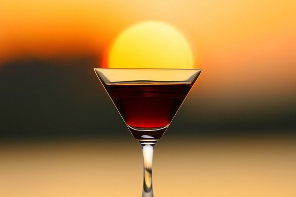 Yansma veya gz yanlmas kullanlarak elde edilen gerek fotoraflar, insann hayal gcn gsteriyor.