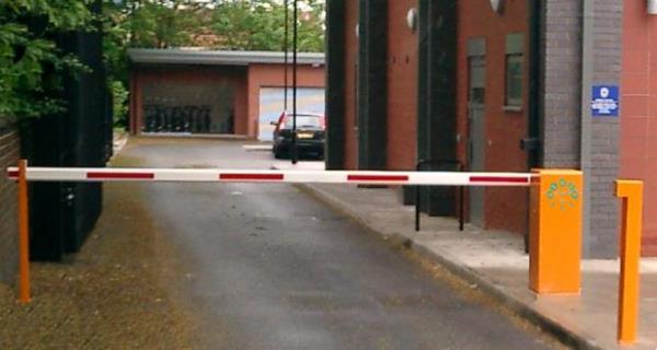 Bina otoparkna bariyer alm: 11 bin 500 TL.