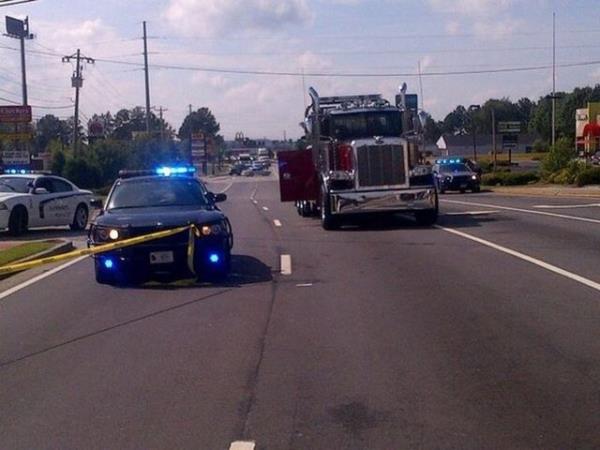 Gen kadn hatal sollama sonucunda korkun bir kazaya dahil oldu.