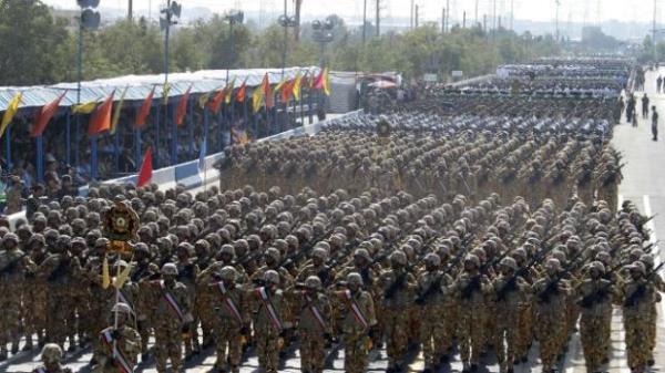 <p>22- ran</p>  <p>    Sava durumunda askere arlabilecek nfus: 46,247,556</p>  <p>  Tank says: 2,409</p>  <p>  Uak says: 481</p>  <p>  Nkleer balk says: 0</p>  <p>  Uak gemisi says: 0</p>  <p>  Denizalt says: 31</p>  <p>  Savunma Btesi(dolar): 6,300,000</p>