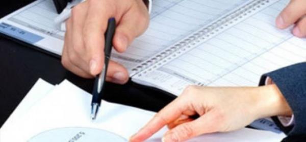 Bykehir Yasas ile il snrlar mlki alana dntnden, Harcrah Kanunu'nda yaplan deiiklikle, memurlarn harcrah alabilmesi iin ikamet ettii ilenin snrlar memuriyet mahalli olarak yeniden tanmland.