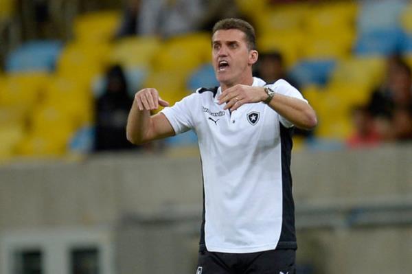 <br><b>26- Vagner Mancini</b></br>   <br>Botafogo </br>  <br>8100 puan</br>